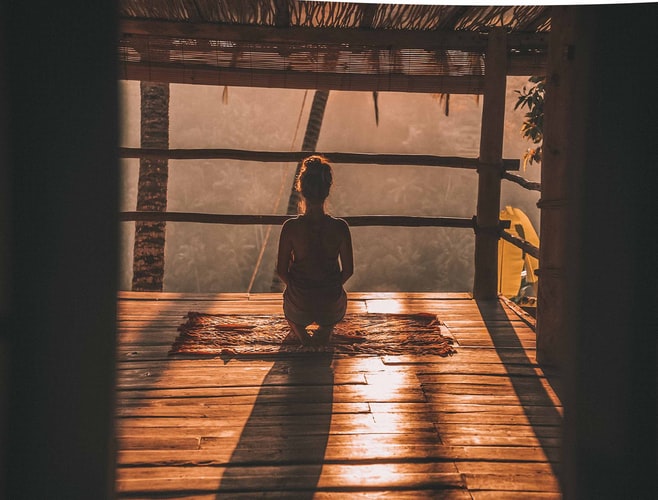 Top 10 Benefits of Meditation In The Workplace
